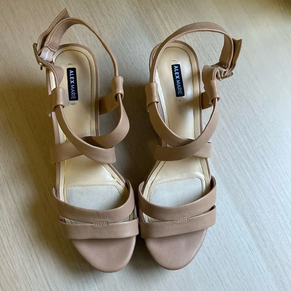 Alex Marie Tan Block Heel Sandals, Wedges Size 9 women’s